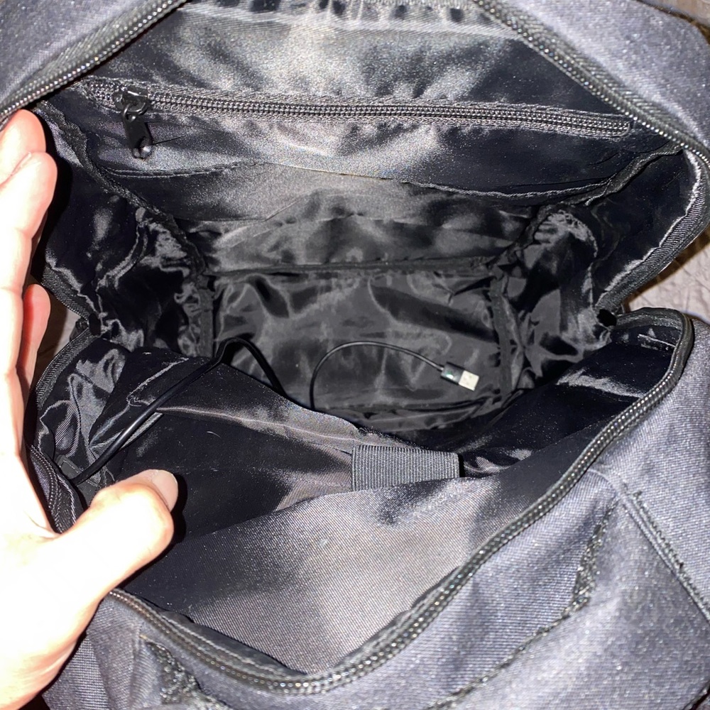Back pack - Picture 4 of 4